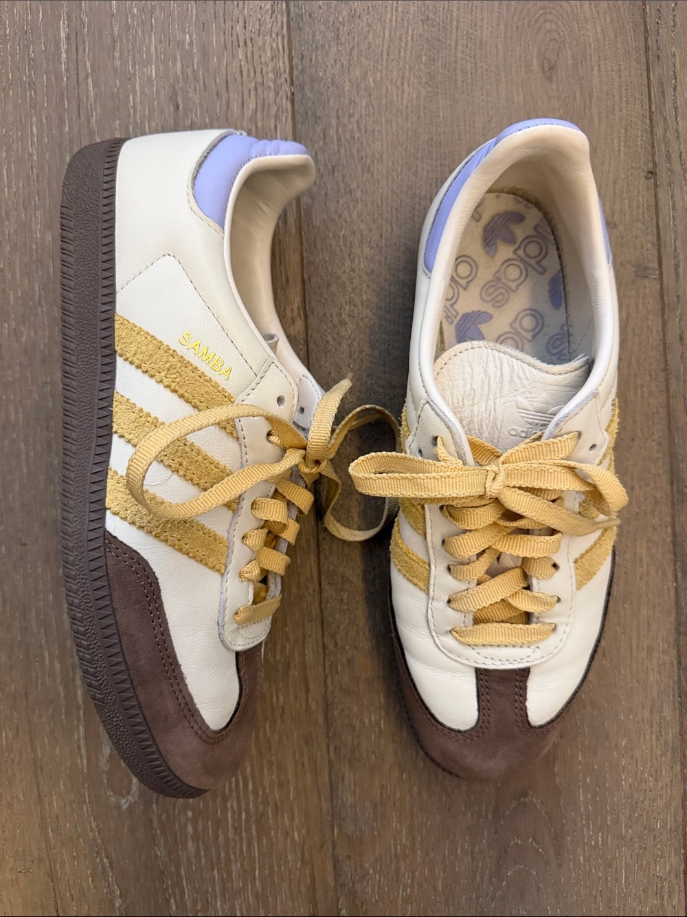 Adidas Sambas